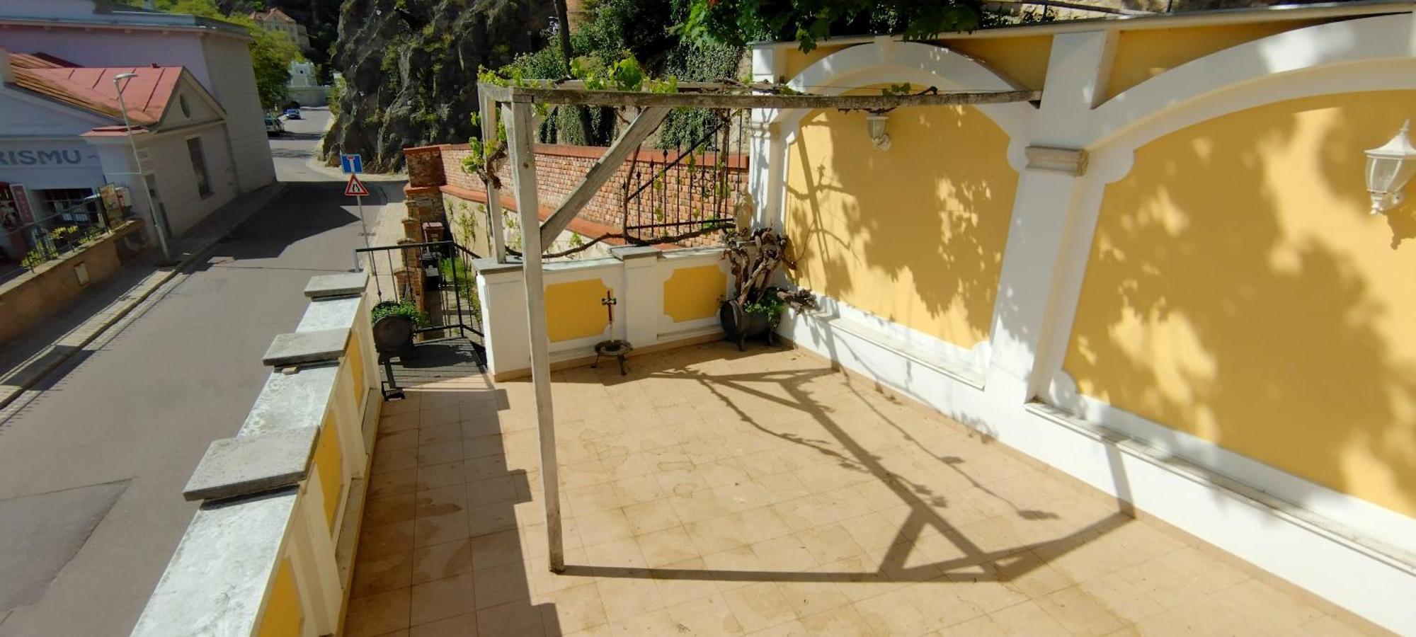 Vinarske Apartmany Зноймо Екстериор снимка